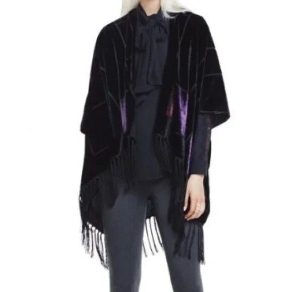 Vince Camuto Small Velvet Knotted Fringe Topper Black 3/4 Kimono Sleeve Rayon
